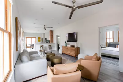 3209 Avenue P 1/2, Galveston, TX 77550 - Photo 8