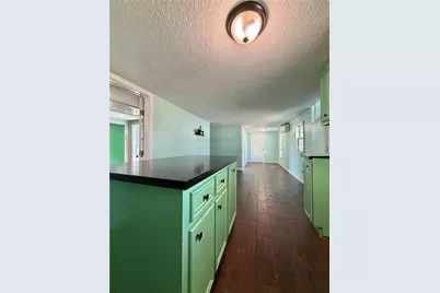 322 Hays Road, Oyster Creek, TX 77541 - Photo 10