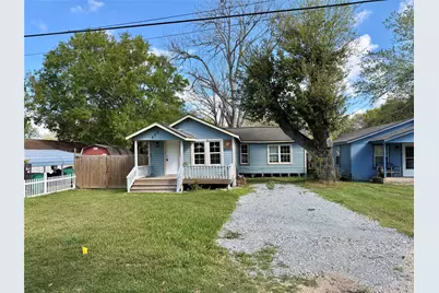 322 Hays Road, Oyster Creek, TX 77541 - Photo 2