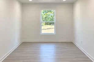 124 Deane Dr, Livingston, TX 77351 - Photo 20