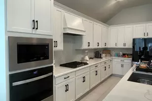 16014 Tangled Vine Ln, Conroe, TX 77302 - Photo 4