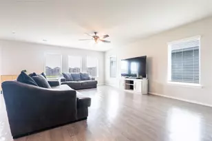 10805 Bird Of Paradise Ln Ln, Houston, TX 77016 - Photo 6