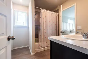 10805 Bird Of Paradise Ln Ln, Houston, TX 77016 - Photo 18