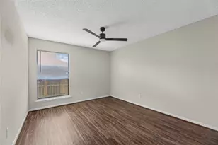 6527 Briar Glade Dr, Houston, TX 77072 - Photo 16
