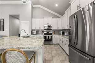 4114 Grayson Dr, Galveston, TX 77554 - Photo 12
