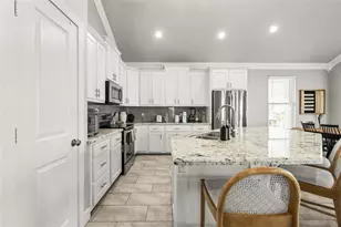 4114 Grayson Dr, Galveston, TX 77554 - Photo 10