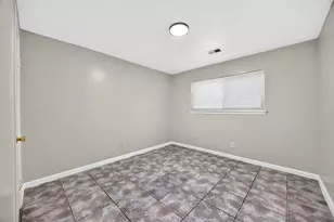 11307 Langdon Ln, Houston, TX 77072 - Photo 30
