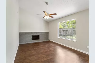 13219 Klamath Falls Drive, Houston, TX 77041 - Photo 10