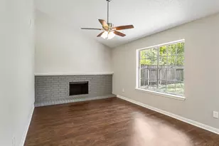 13219 Klamath Falls Dr, Houston, TX 77041 - Photo 10