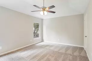 13219 Klamath Falls Dr, Houston, TX 77041 - Photo 16