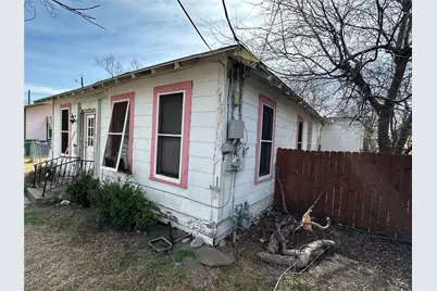 136 E High Avenue, San Antonio, TX 78210 - Photo 4