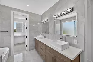 1424 W 23rd St, Houston, TX 77008 - Photo 20