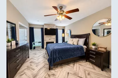 18800 Egret Bay Boulevard #703, Webster, TX 77058 - Photo 6