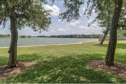 18800 Egret Bay Boulevard #703, Webster, TX 77058 - Photo 10