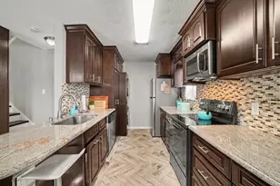 18800 Egret Bay Blvd, Webster, TX 77058 - Photo 8