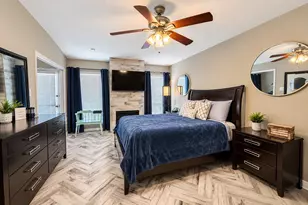 18800 Egret Bay Blvd, Webster, TX 77058 - Photo 6