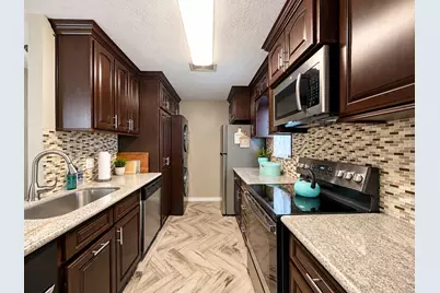 18800 Egret Bay Boulevard #703, Webster, TX 77058 - Photo 1