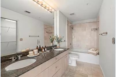 3505 Sage Road #2002, Houston, TX 77056 - Photo 16