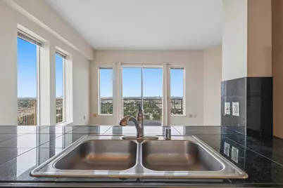 3505 Sage Road #2002, Houston, TX 77056 - Photo 8