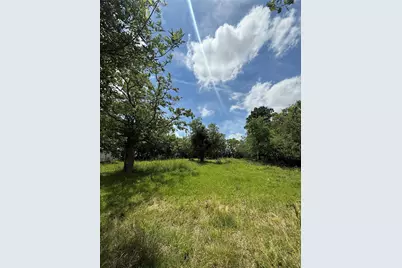 2929 2nd Avenue N, Texas City, TX 77590 - Photo 2