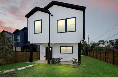 5700 Elysian Street, Houston, TX 77009 - Photo 1