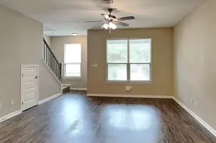 179 S Holly St, Georgetown, TX 78626 - Photo 2