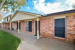 1300 Eagle Lake Rd, Sealy, TX 77474 - Photo 10