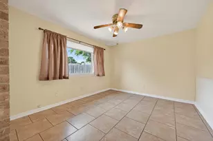 21315 Meadowhill Dr, Spring, TX 77388 - Photo 6