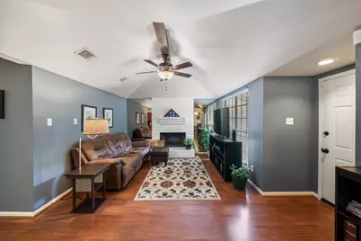 2727 Longleaf Pines Drive, Kingwood, TX 77339 - Photo 8