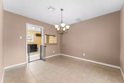 6107 Jadecrest Court, Spring, TX 77389 - Photo 10