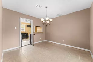 6107 Jadecrest Ct, Spring, TX 77389 - Photo 10