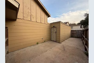 12235 W Village Drive #D, Houston, TX 77039 - Photo 28
