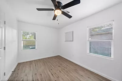 6210 Rolland Street, Houston, TX 77091 - Photo 12