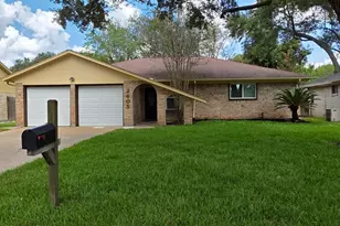 2605 Madison Ave, Rosenberg, TX 77471 - Photo 1