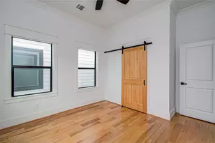 117 E 38th St, Houston, TX 77018 - Photo 28