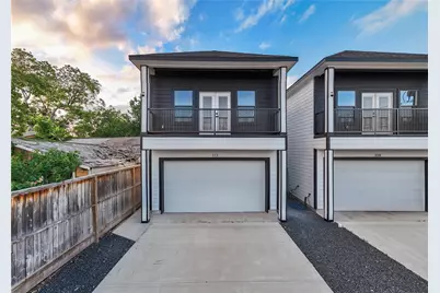 117 E 38th Street, Houston, TX 77018 - Photo 1