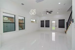 117 E 38th St, Houston, TX 77018 - Photo 14