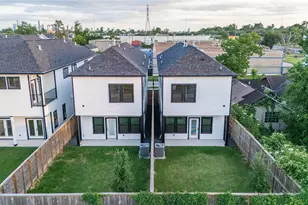 117 E 38th St, Houston, TX 77018 - Photo 6
