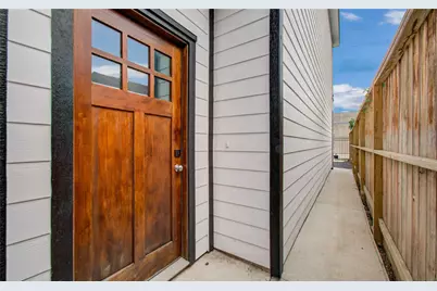 117 E 38th Street, Houston, TX 77018 - Photo 8