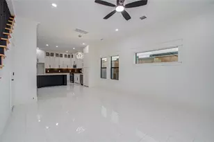 117 E 38th St, Houston, TX 77018 - Photo 12