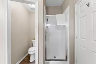 6318 Pleasant Stream Dr, Katy, TX 77449 - Photo 16