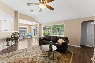 6318 Pleasant Stream Dr, Katy, TX 77449 - Photo 6