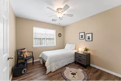 6318 Pleasant Stream Drive, Katy, TX 77449 - Photo 18