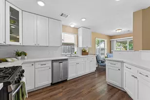 6318 Pleasant Stream Dr, Katy, TX 77449 - Photo 10