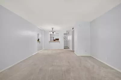 9017 Gaylord Drive #70, Houston, TX 77024 - Photo 8