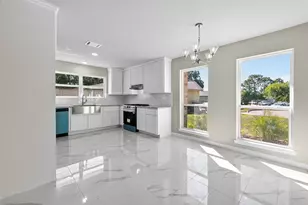 10603 Highland Woods Dr, Sugar Land, TX 77498 - Photo 4