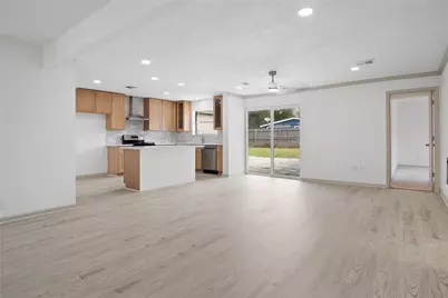 24518 Sunny Glen Drive, Houston, TX 77336 - Photo 12