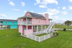 18806 Warrior Rd, Galveston, TX 77554 - Photo 16