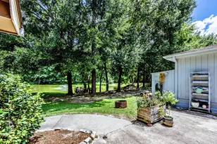 2217 Shannon Dr, Huntsville, TX 77320 - Photo 4