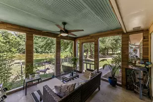 2217 Shannon Dr, Huntsville, TX 77320 - Photo 24